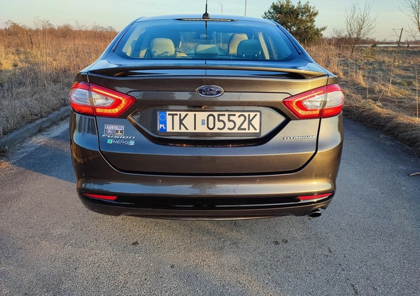Ford Mondeo cena 61800 przebieg: 129140, rok produkcji 2016 z Chmielnik małe 704